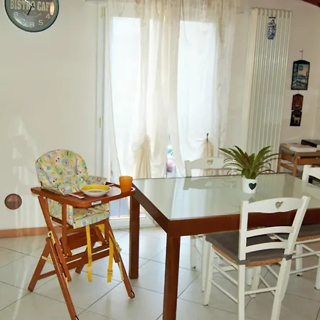 Il Glicine A Lägenhet Pesaro