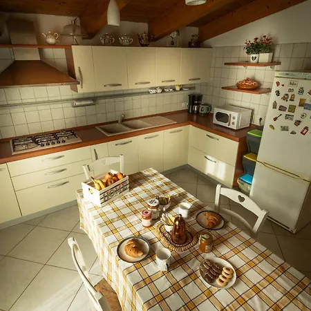 Apartman Il Glicine A